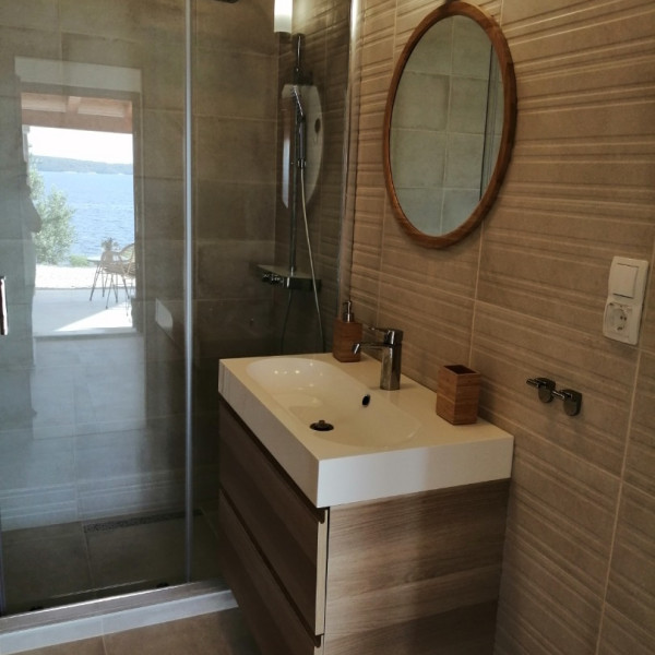 Bathroom / WC, House Gnjila, House Gnjila - Hvar island, Croatia Gromin Dolac